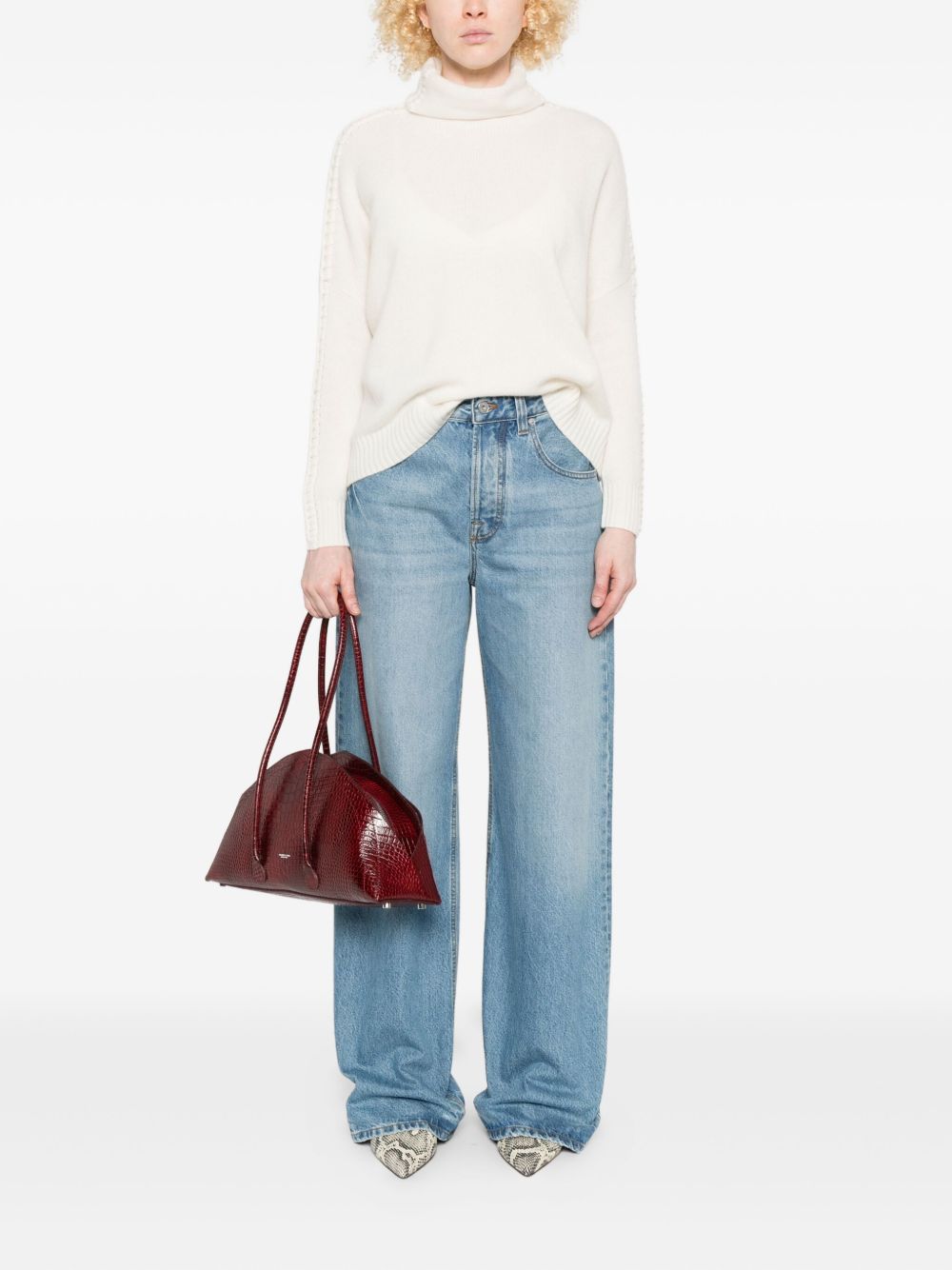 Kujiten Sweaters - Light and natural | 3034bd6c34cfae7785d032facc888d2d87ce7ce5