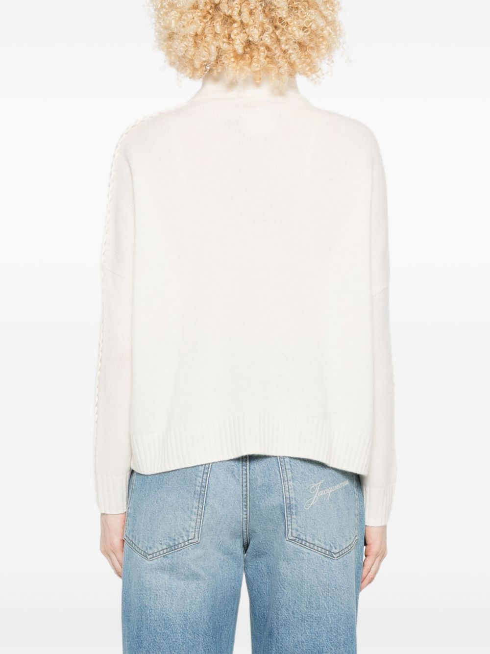 Kujiten Sweaters - Light and natural | d212328b50d5e19d2f60802cf4132b62fe93888f