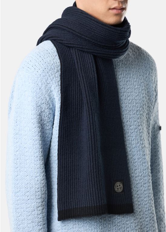 Stone Island Scarfs - Blue and green | e7ec567ed38ace80134c0222d722e9cf5f507f12