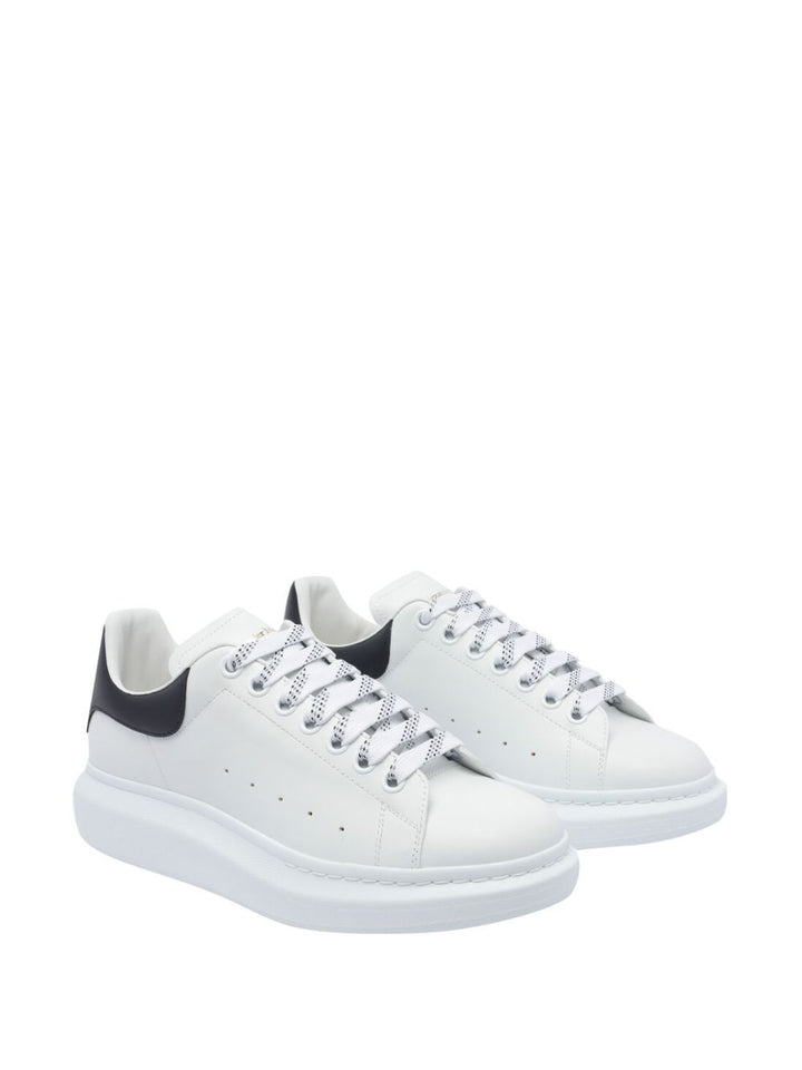 Alexander Mcqueen Flat shoes - Chiari e Naturali | 4010566efdd75dcdb2e02b6b886e96d4d53a4a41