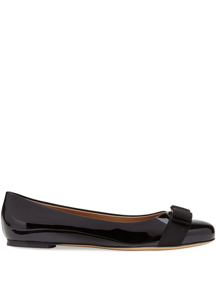 Ferragamo Flat shoes - Blacks and greys | be80ca52475cd5c3ceef246e7a3f726114711894