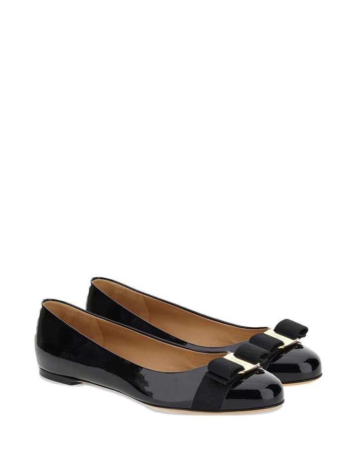 Ferragamo Flat shoes - Blacks and greys | 0d7880d3390fe9a59b831b2ceec2e185ffd53799