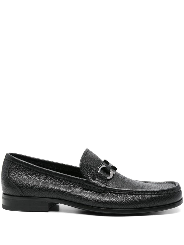 Ferragamo Flat shoes - Blacks and greys | a80d13ec7d51407d936b827e17193e652e41234e