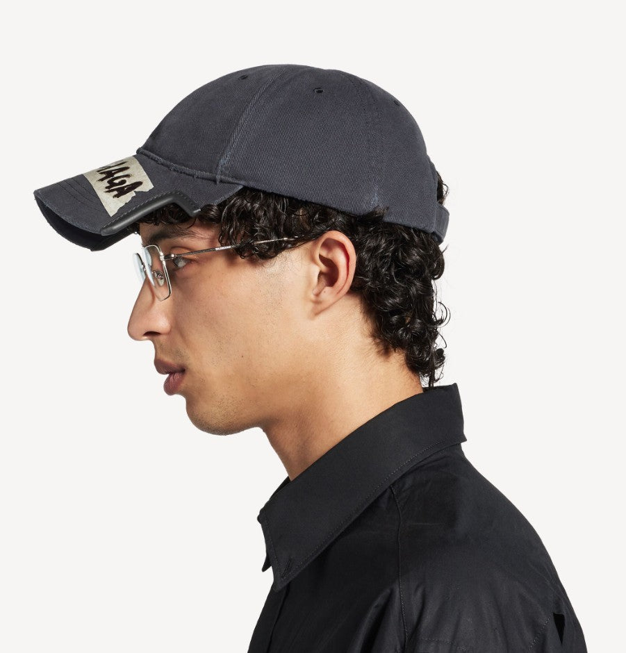 Balenciaga Hats - Washed black | 7eba9f47a39b23d8dfa48c08fde519e9a8dd16f1