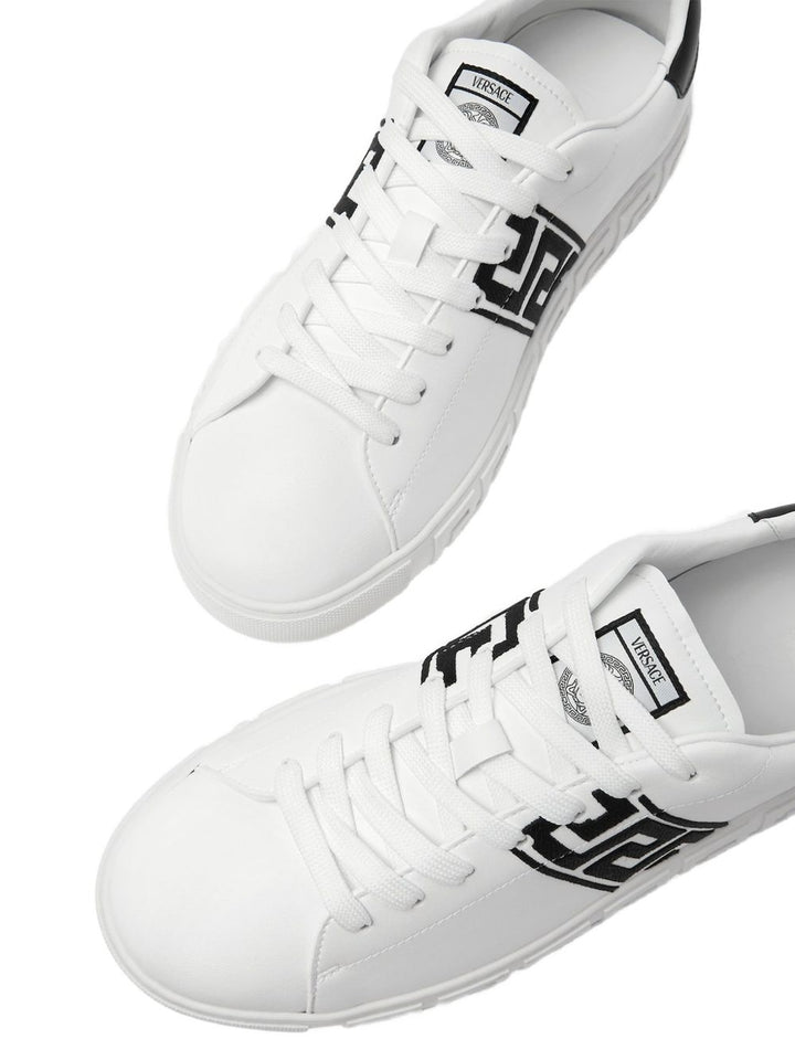 Versace Flat shoes - Chiari e Naturali | 6789c9f286c5b99a4c082a0e1f0f14854877ac65