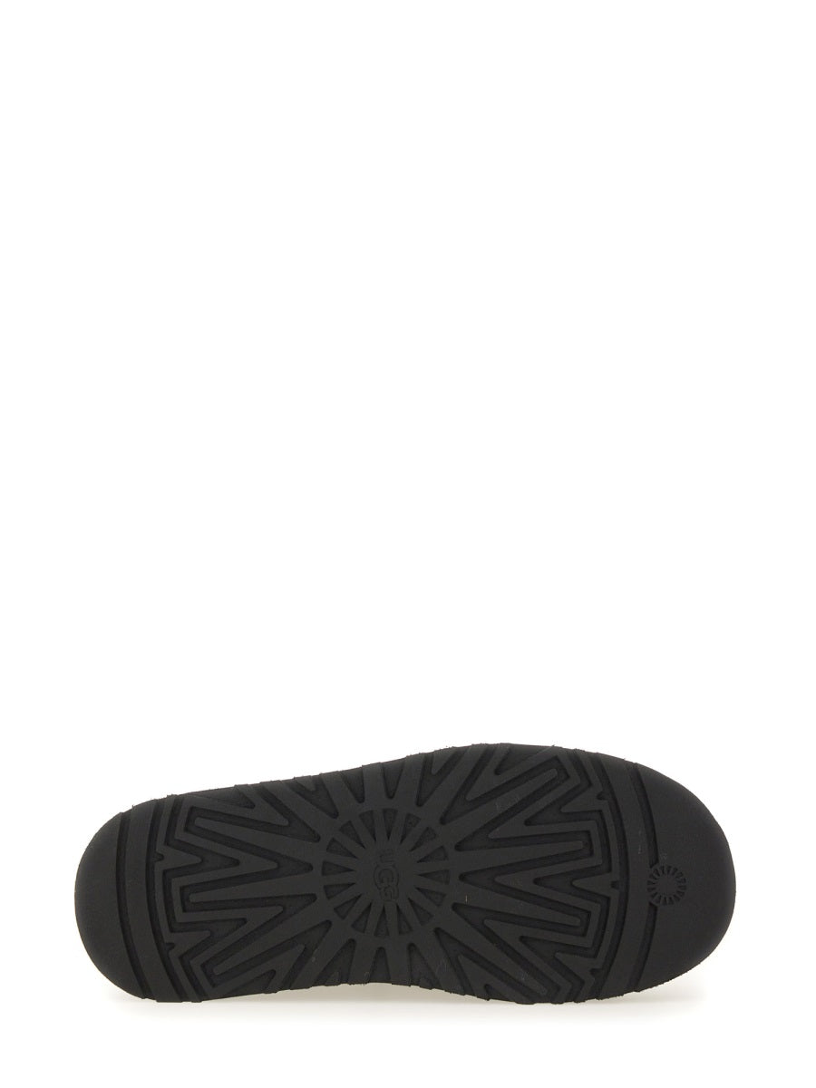 Ugg Sandals - Black | 7a9b4b6ce5c035f5555d1e76cbb13f25eb84200c