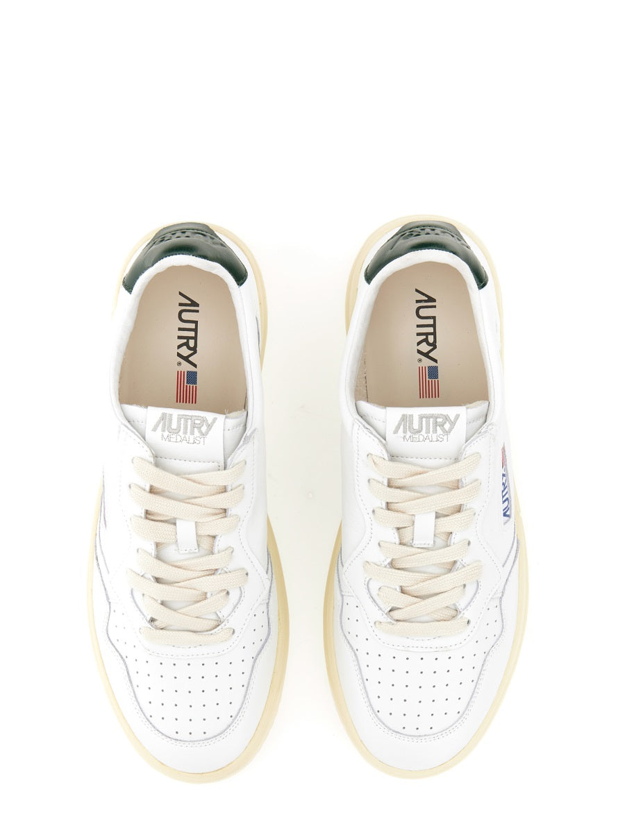 Autry Sneakers - White | Wanan Luxury
