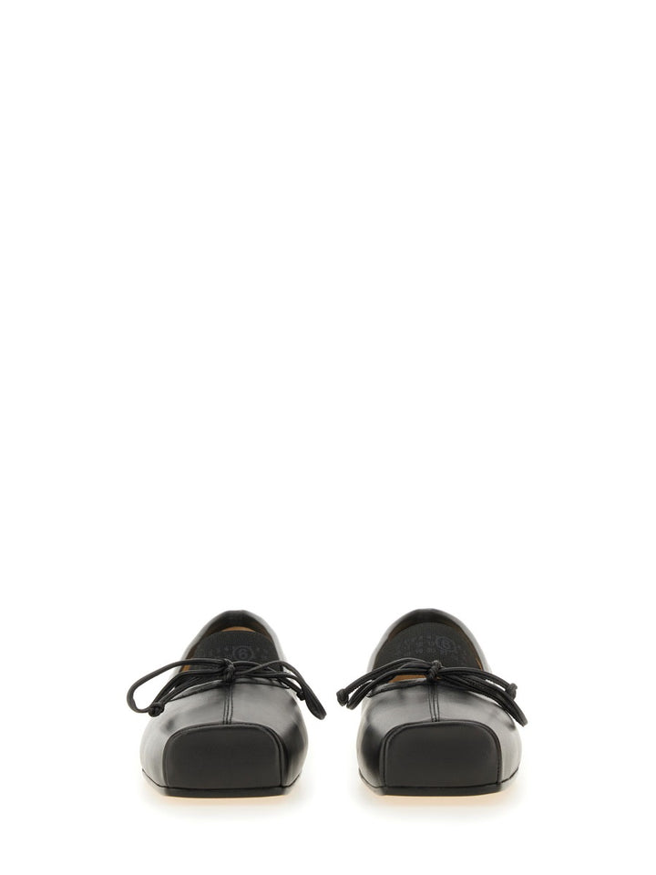 Mm6 Maison Margiela Flat Shoes - Black | 254253273d9213dcfa0fa26a312e4234e5ed631f
