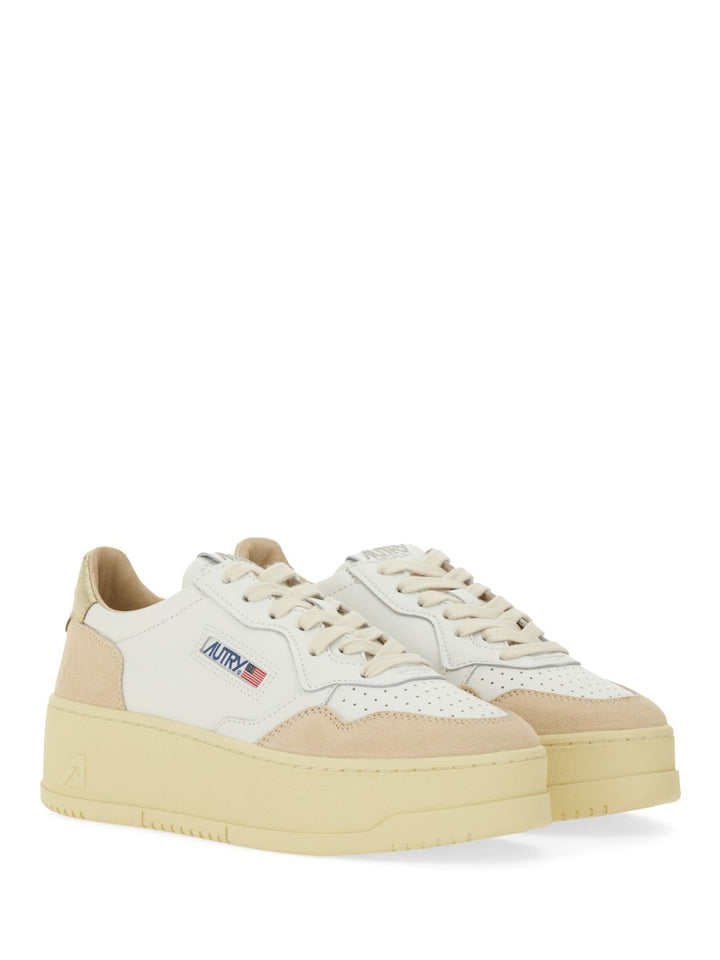 Autry Sneakers - White | Wanan Luxury