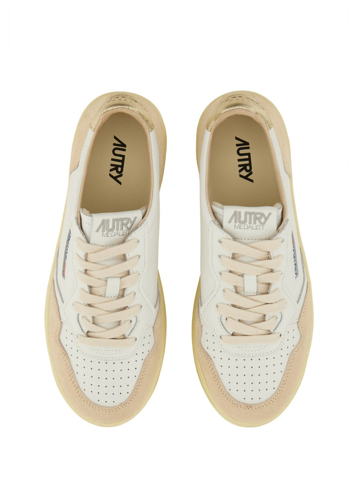 Autry Sneakers - White | Wanan Luxury