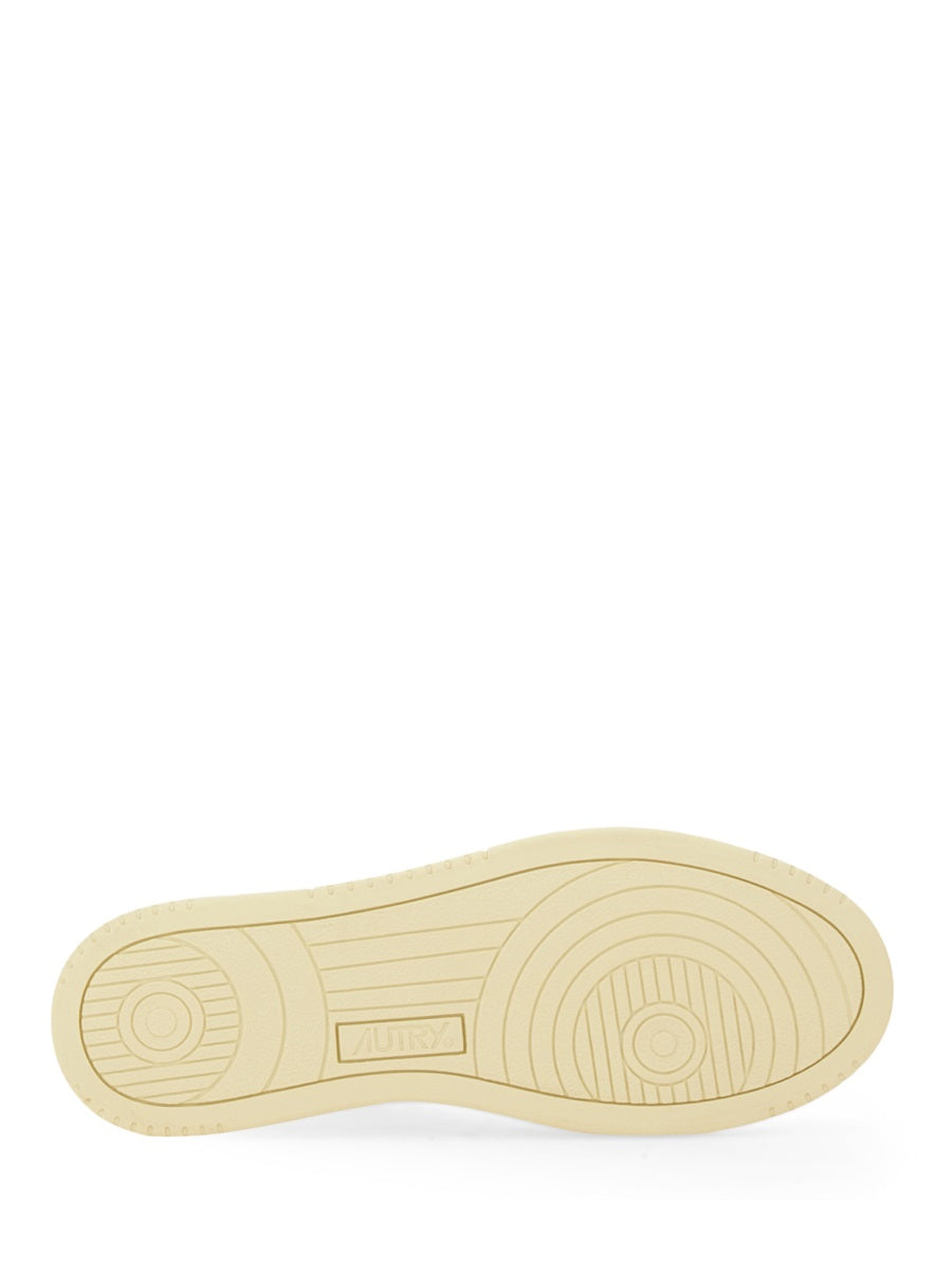 Autry Sneakers - White | Wanan Luxury
