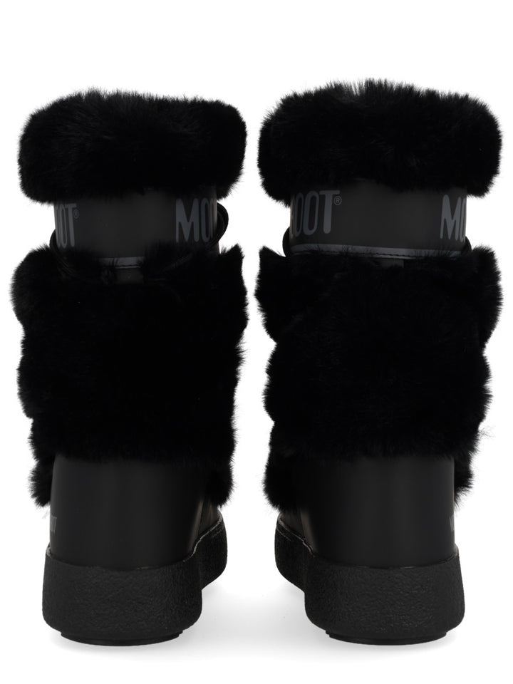 Moon Boot Boots - Black | Wanan Luxury