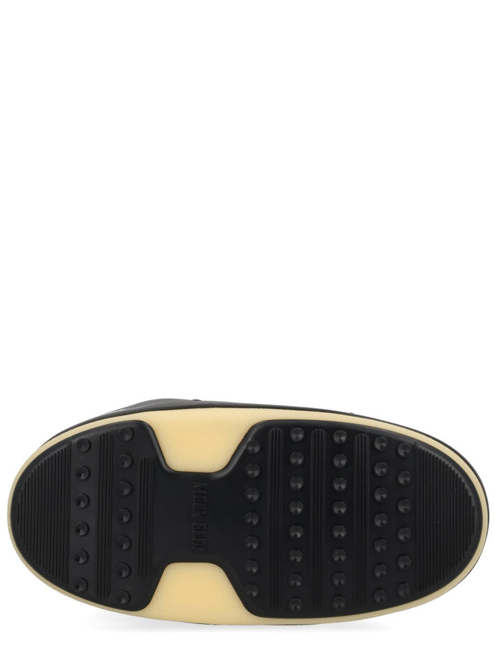 Moon Boot Boots - Black | Wanan Luxury