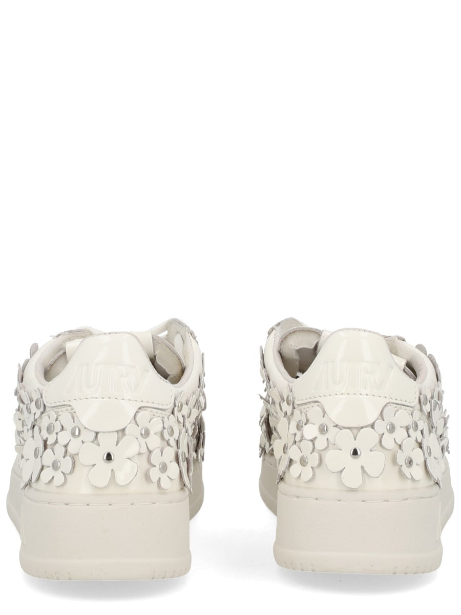 Autry Sneakers - White | Wanan Luxury