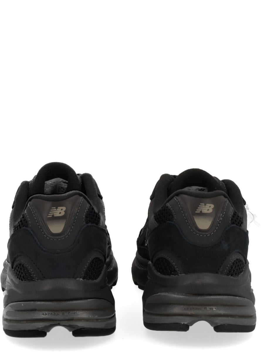 New Balance Sneakers - Black | Wanan Luxury