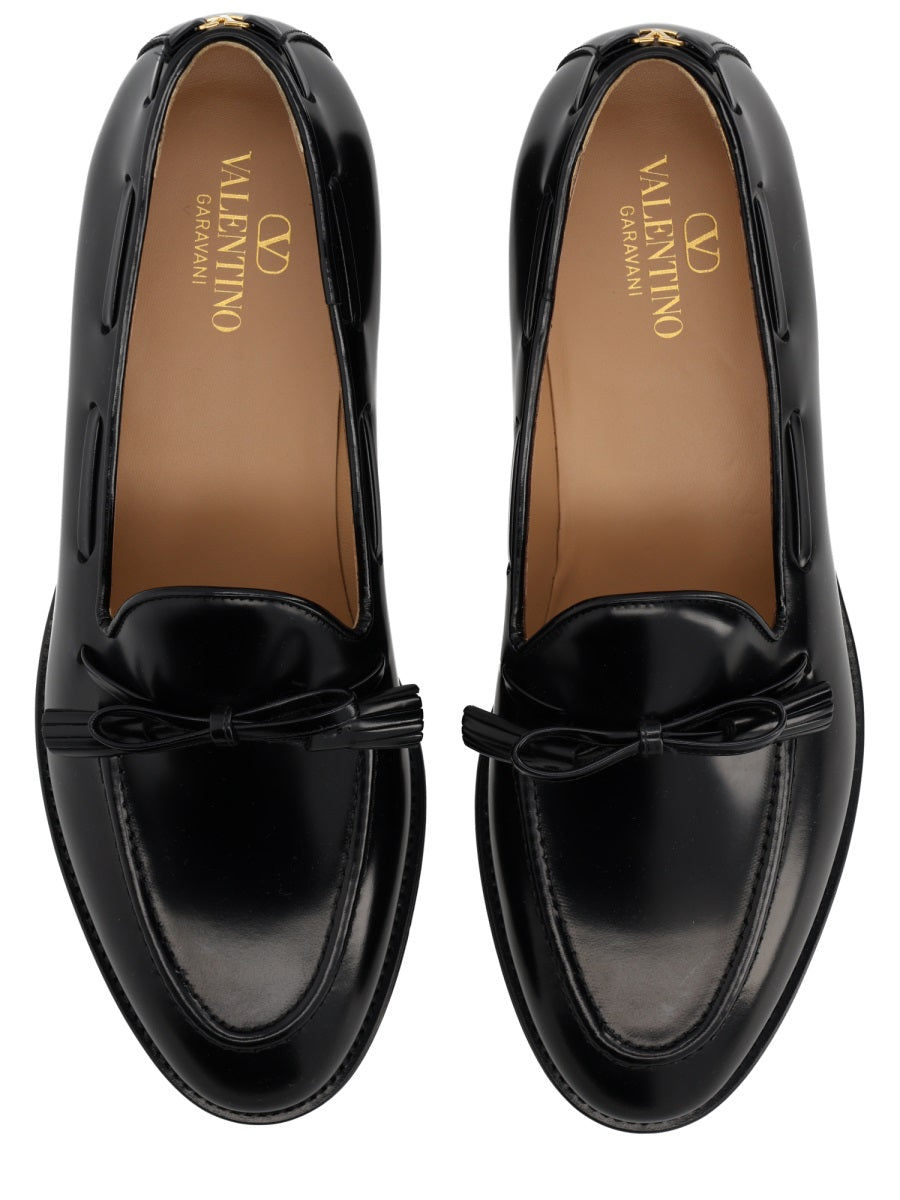 Valentino Garavani Loafers - Black | e296a6b102a8398732ec6ab4df514f04bb5c0b58