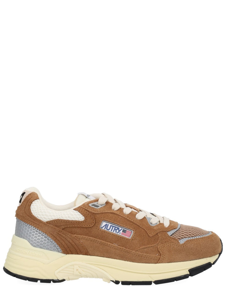 Autry Sneakers - Brown | ee0333f34896f97735f86e97d8fc291584ccada1