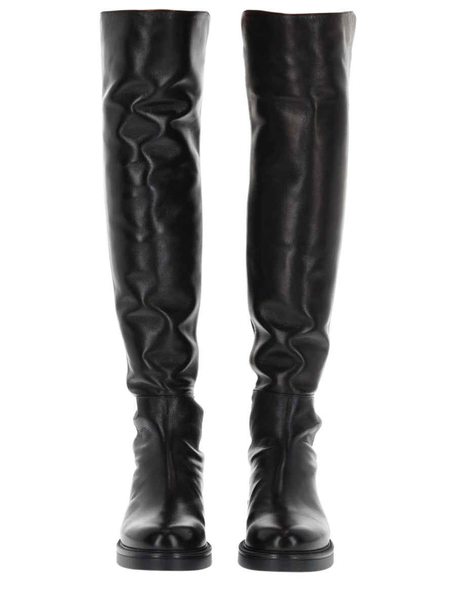 Stuart Weitzman Boots - Black | 900c4cf96a828b4b24f2b07c1fdcbca465245cd1