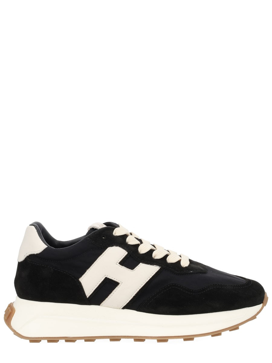 Hogan Sneakers - Black | 90d670a564690301e0d01b955c0b1b60c247a904