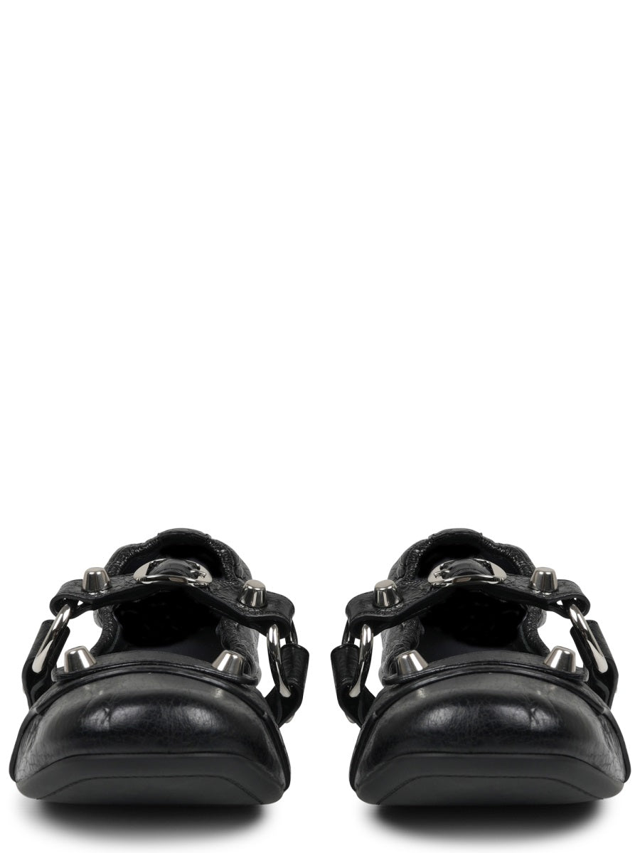 Balenciaga Flat Shoes - Black | d0b6389e437074841a403b7c566f514a4314a65a