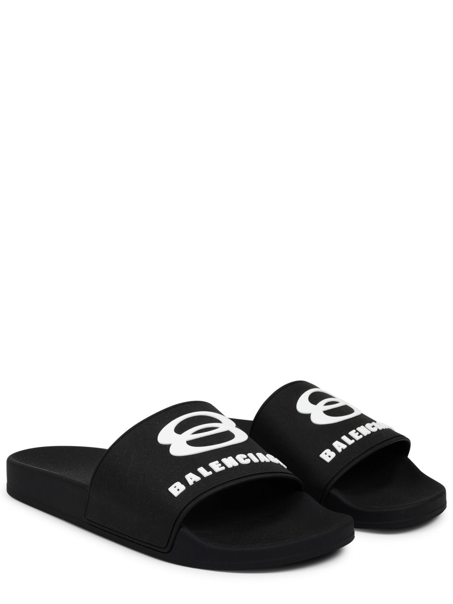 Balenciaga Sandals - Black | 6ace15e021d6d2eab12cf5dd8a92d4fa144e6201