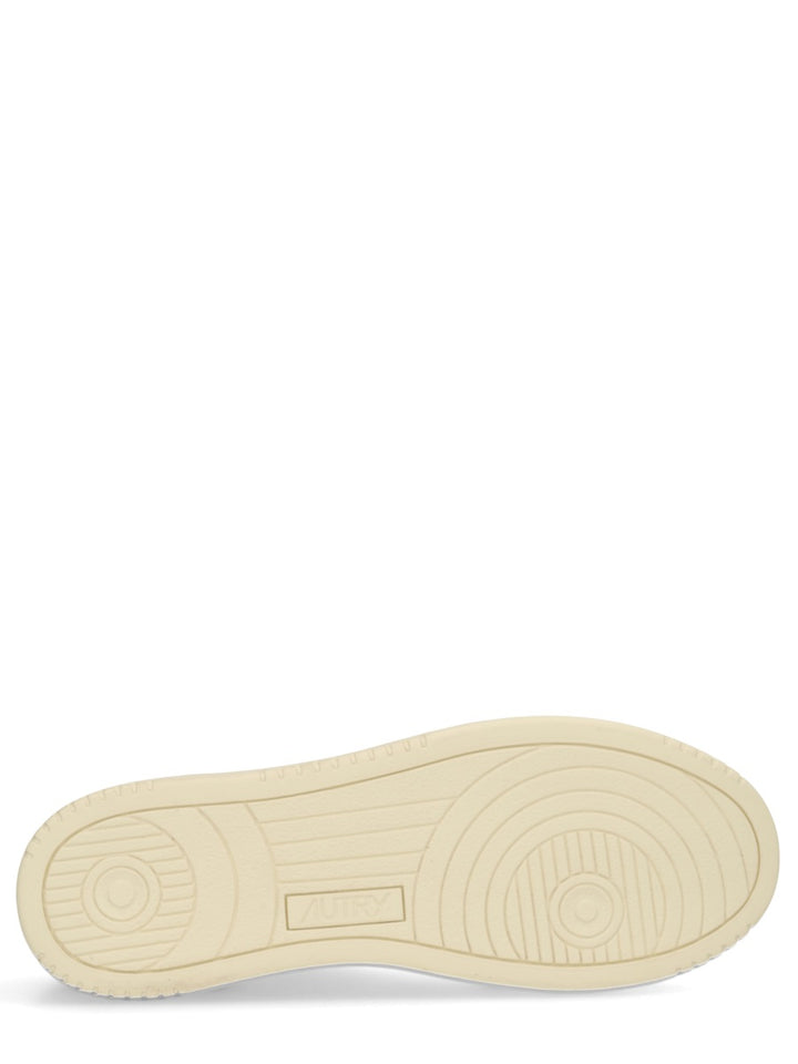 Autry Sneakers - White | fea47b7dc75ccc5b337542dc19710828f7269908