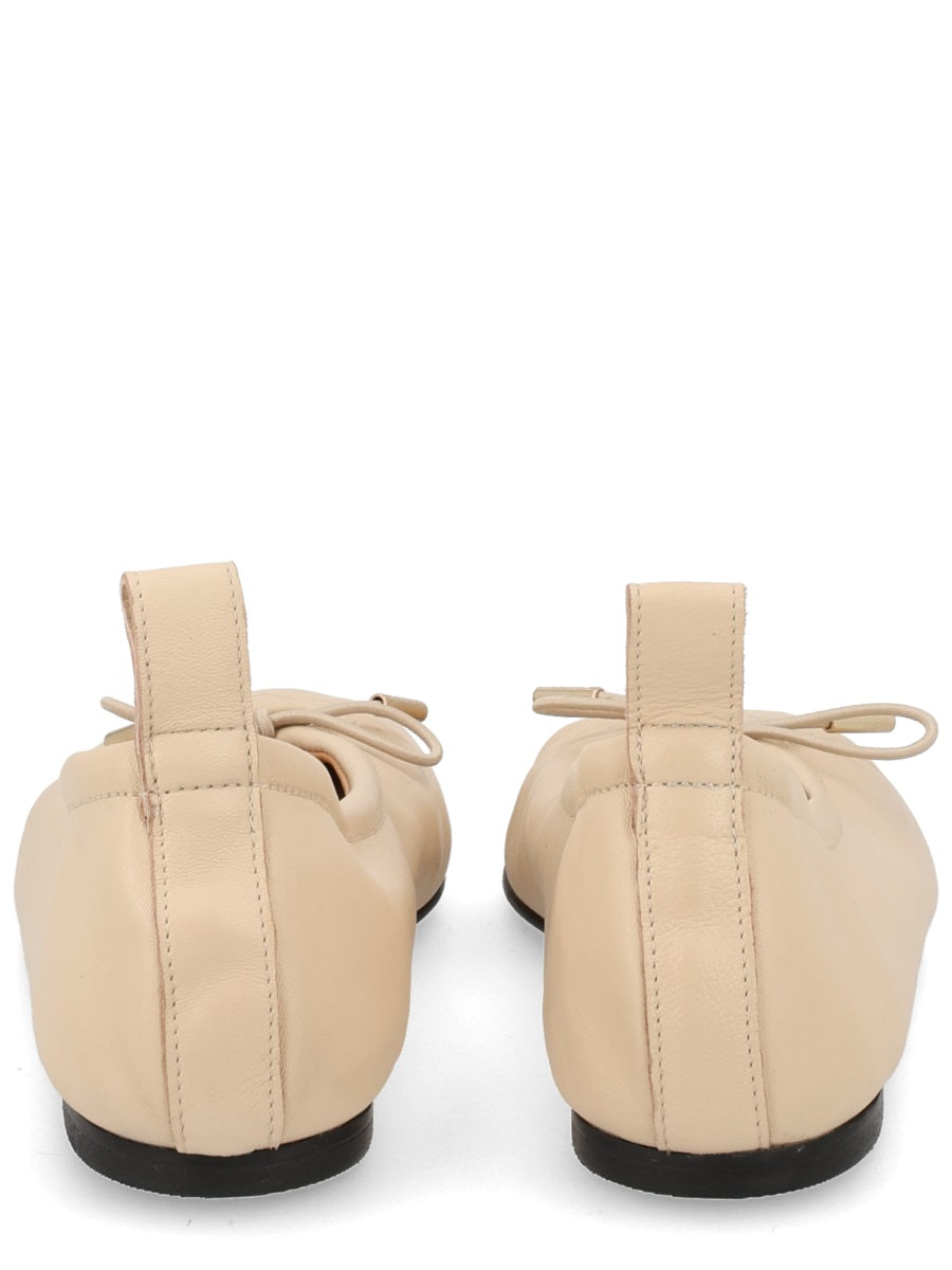 Alohas Flat Shoes - Yellow | 59371b58a3adde2f6324c9225e3ab2da5ef2b52b