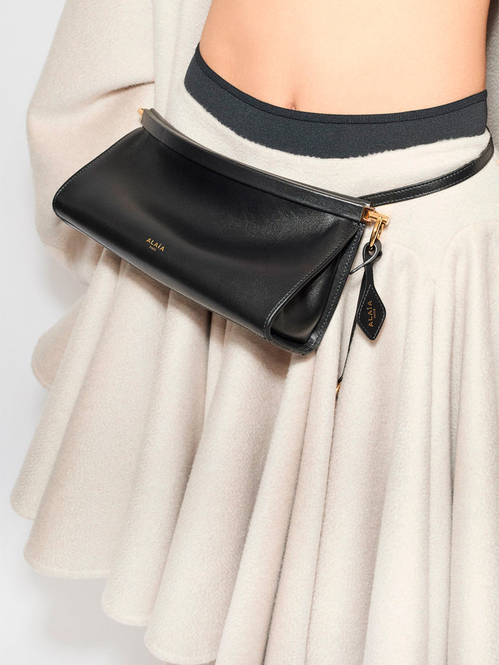 AlaÏA Shoulder Bags - Black | 89ac13472630651fd8ed88ca7faa87b00756b863