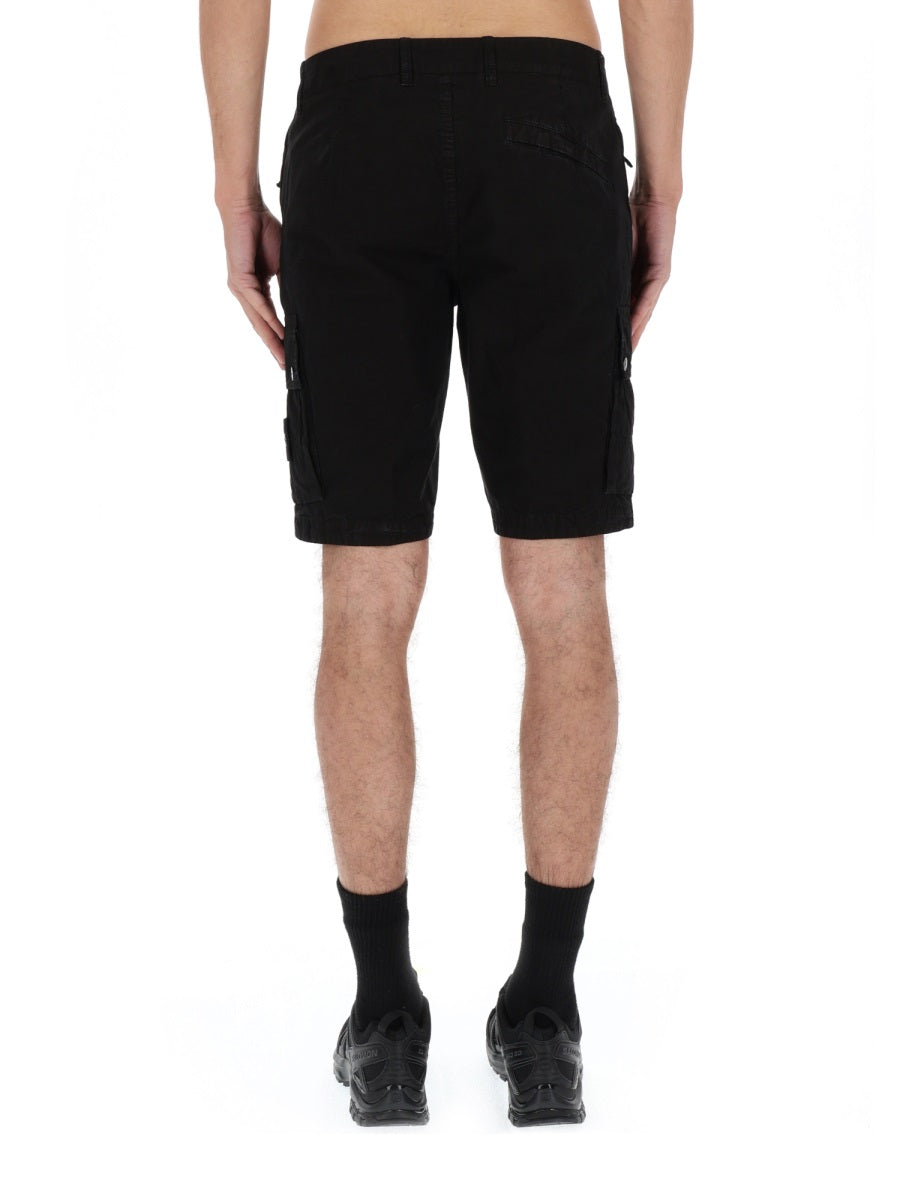 Stone Island Shorts - Black | b739fb2a5a0c1367c94f36b29981bbe3a3ee93b0