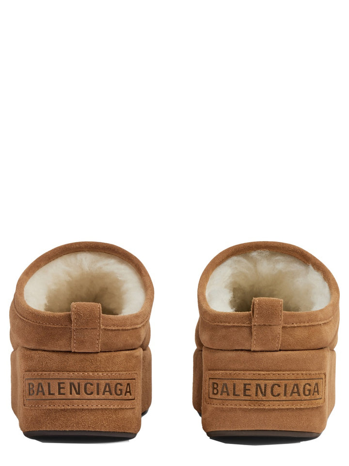 Balenciaga Flat Shoes - Brown | 18cc564734b6f4ab376ccb2ae9f746f28caa47f3