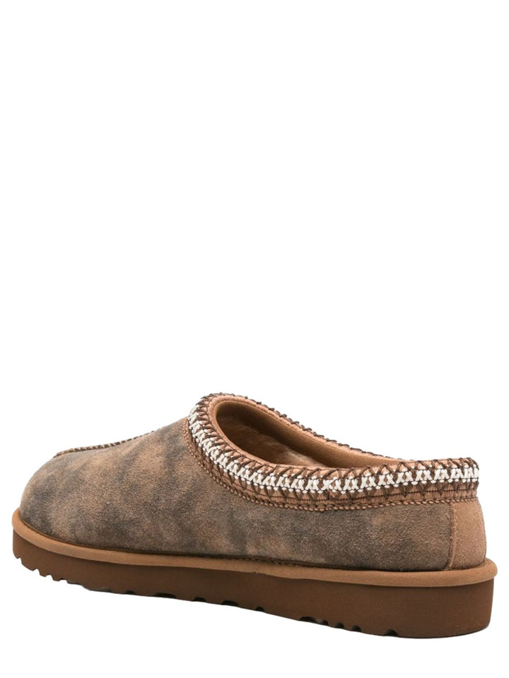 Ugg Flat Shoes - Brown | a9f07c0f90e8e07efe98762901e46adfb507717c