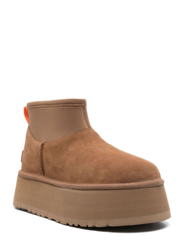 Ugg Flat Shoes - Brown | cab9d5e9e337caab35bfe072b3aa811467c69f99