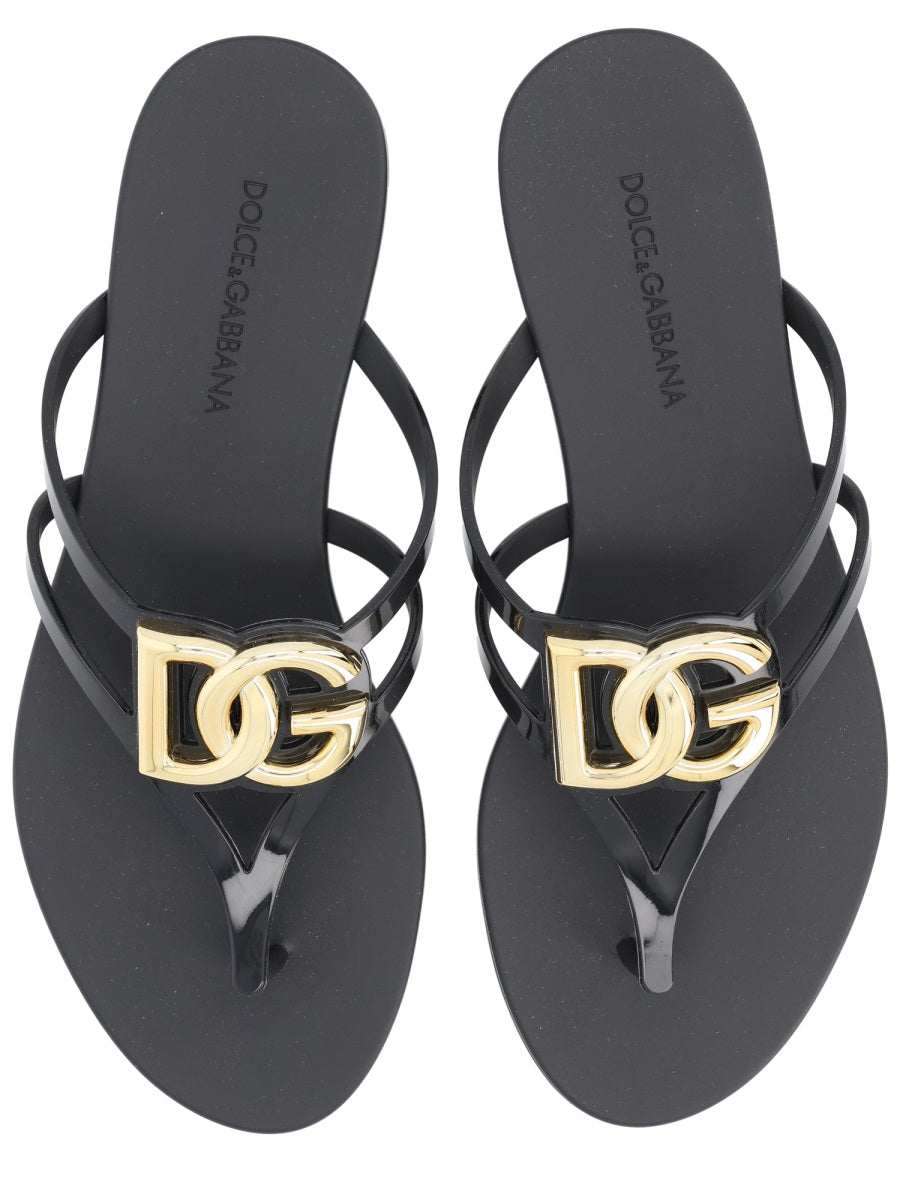 Dolce & Gabbana Sandals - Black | fc48715713233255caabca5abf40fbdd15b56f04