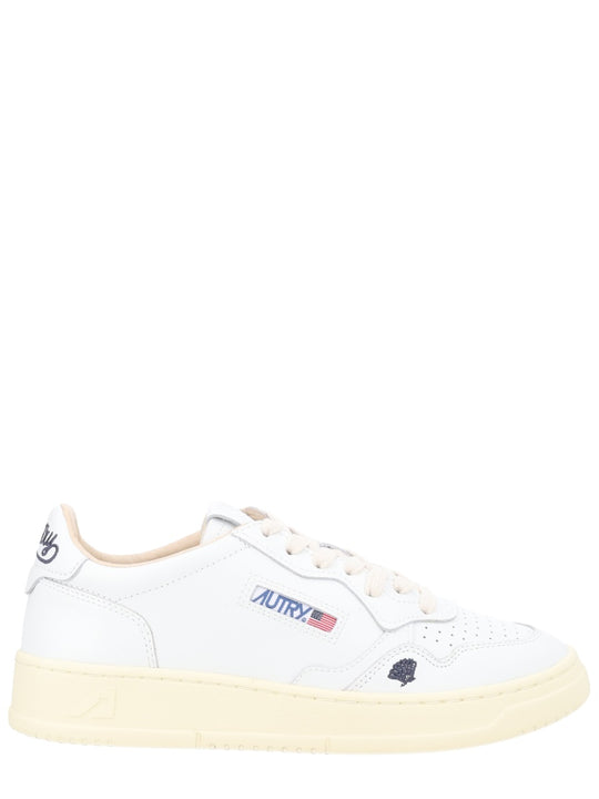 "Medalist Low" Sneaker