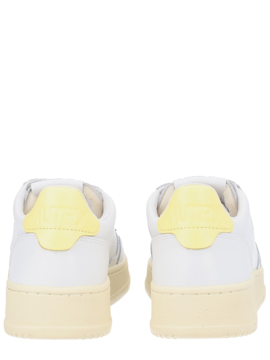 Autry Sneakers - White | 98a2401eac68f353330ce10a554212b09a47f3c0