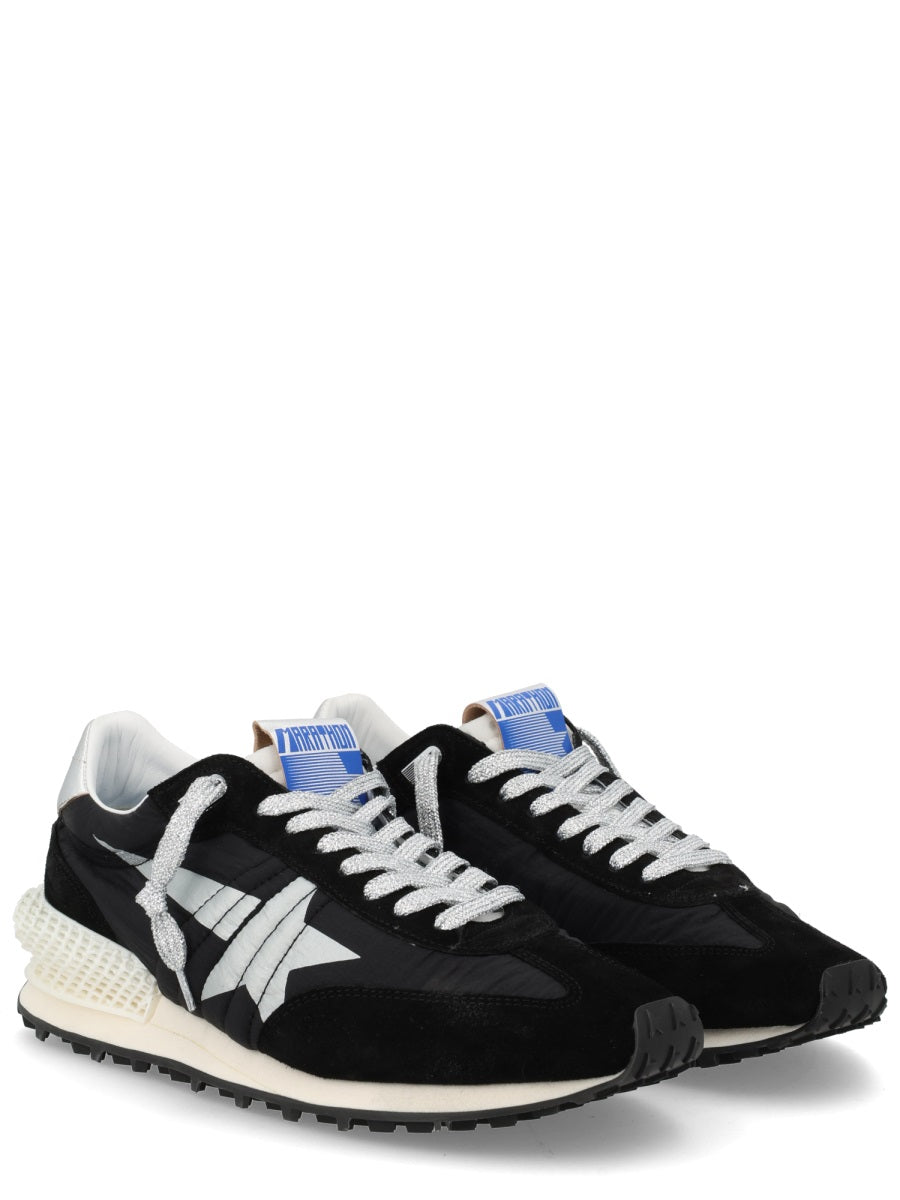 Golden Goose Sneakers - Black | 52246709e26c270993e8743debb60d826ca43936