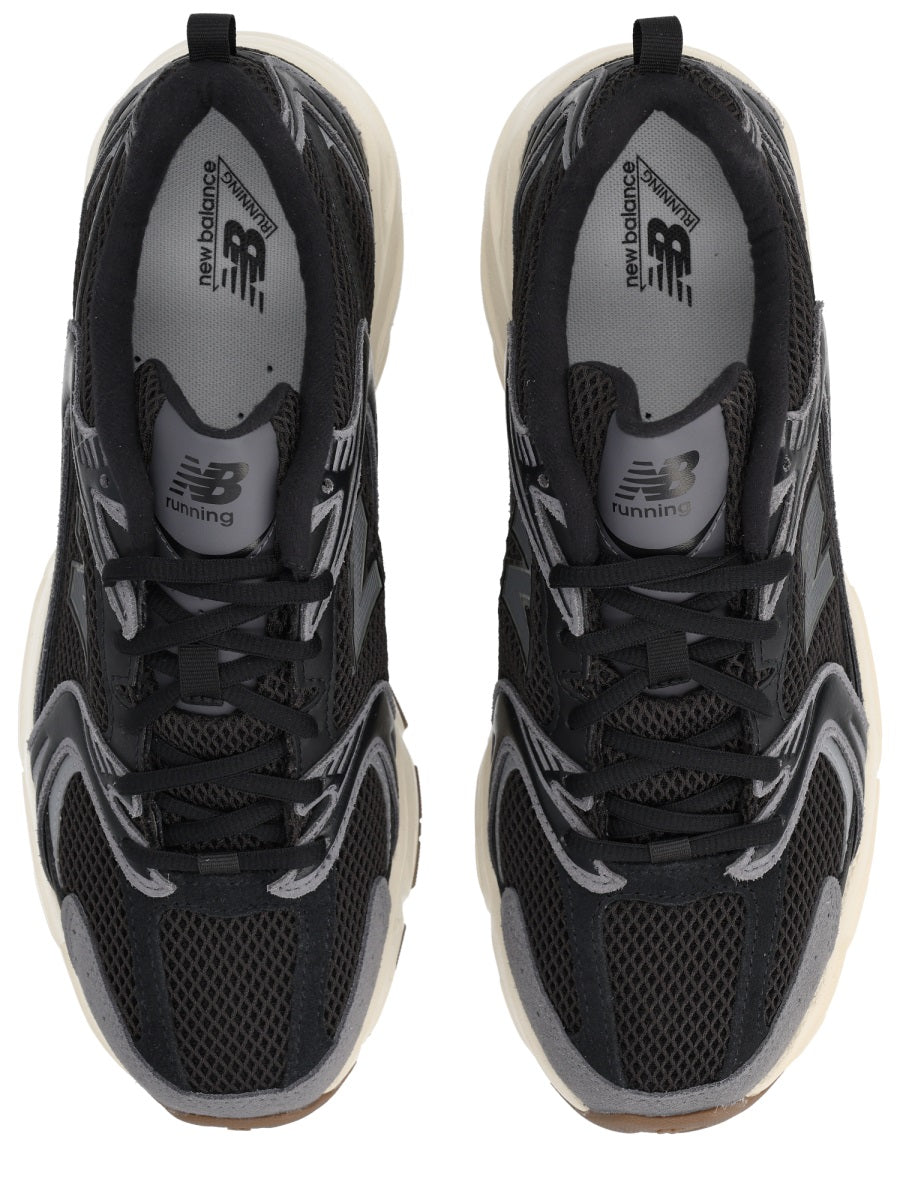 New Balance Sneakers - Black | d81786ab0b6f86097bd788062296226b9bcc42a6