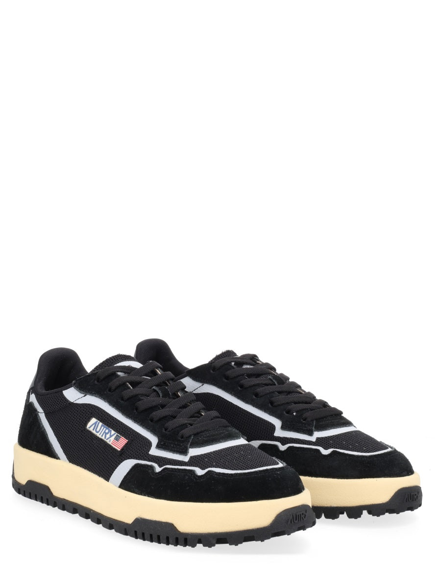 Autry Sneakers - Black | 3979644407ce09ce83a04b463c0dc03089a96d70