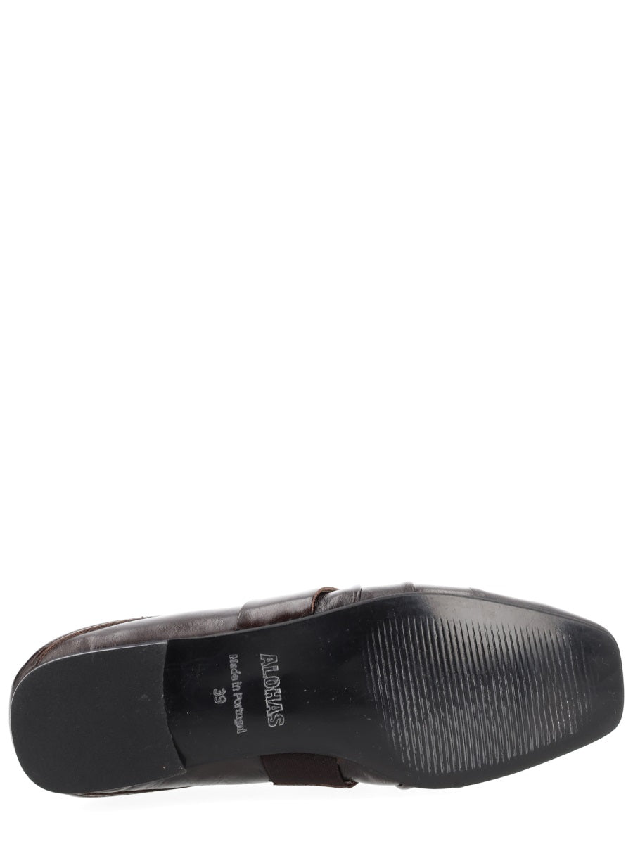 Alohas Flat Shoes - Brown | 981e796b6c9392994b7320ab1c1a0df83adf2a1a