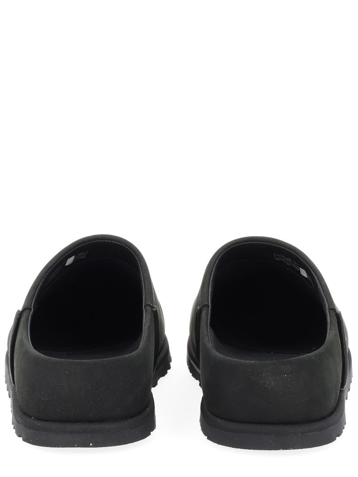 Ugg Flat Shoes - Black | f101415a75beea04ba20097cb5ec6c7ef5618f4d