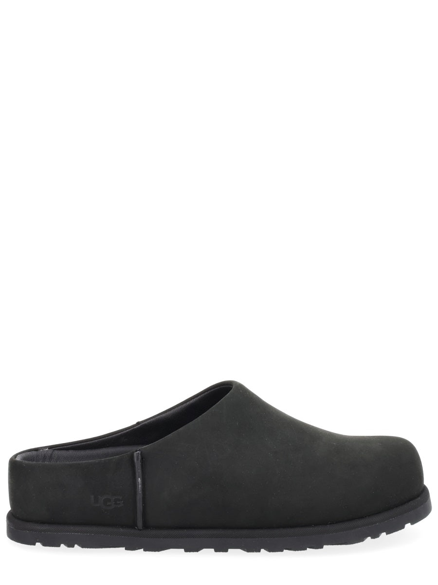 Ugg Flat Shoes - Black | 3818183ba6bc2872b554fca69aebffba63364eda