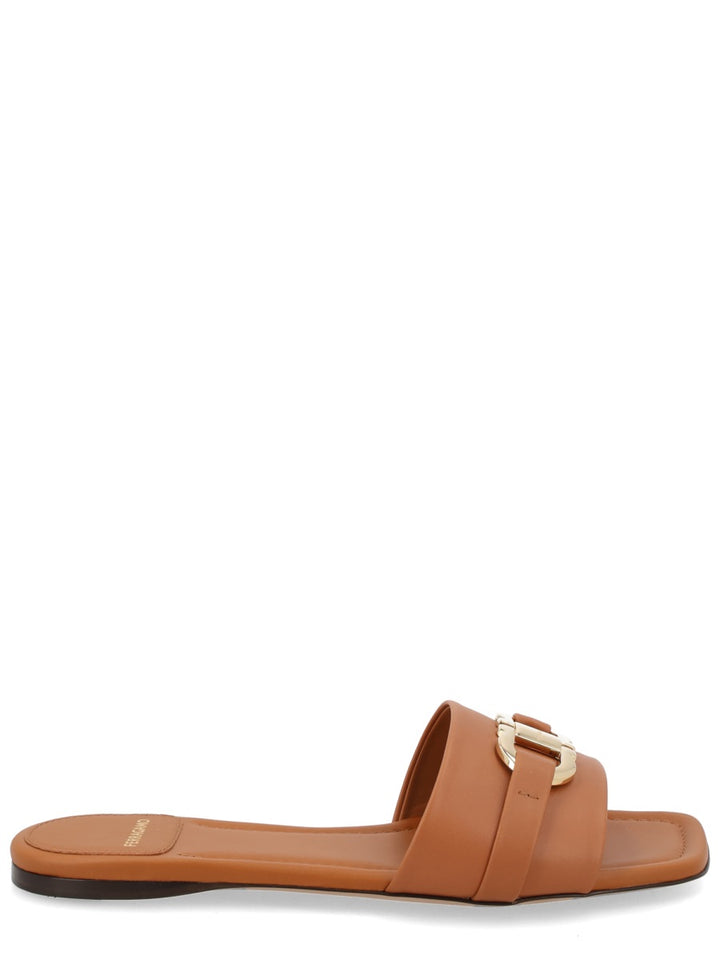 Ferragamo Flat Shoes - Buff | e290dc11004cbc1965376bc66e5c40e1b658cc5a