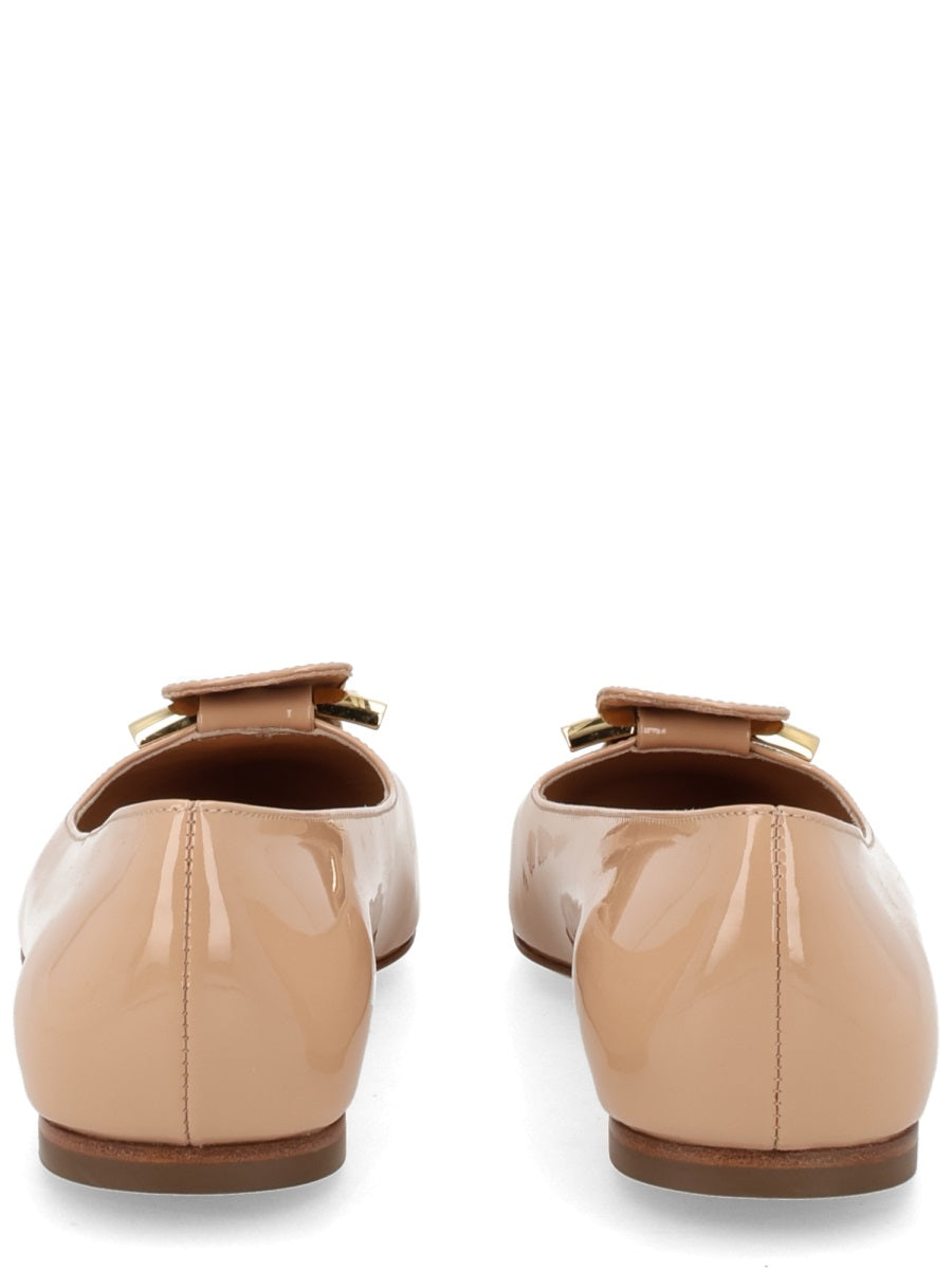 Ferragamo Flat Shoes - Beige | 1b5113b5988fa310494a44e965fa7292dce42dfe