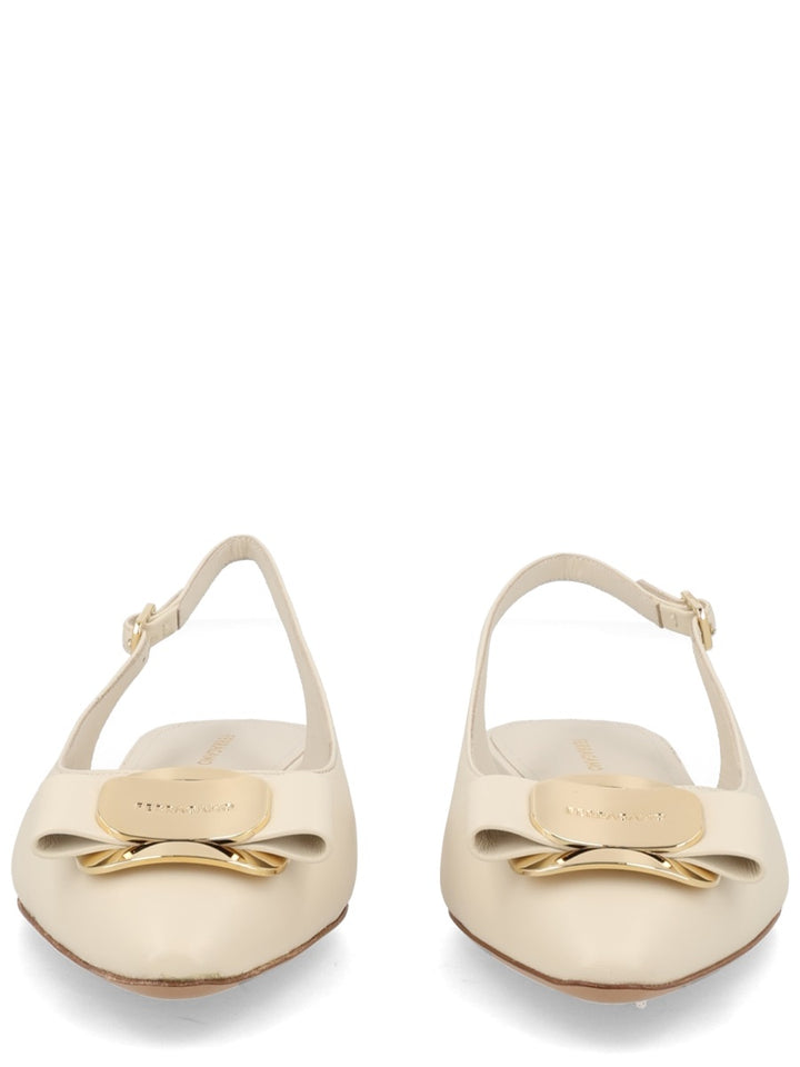Ferragamo Flat Shoes - Ivory | 909919b54c47485be8a4578e108070bb8f363508