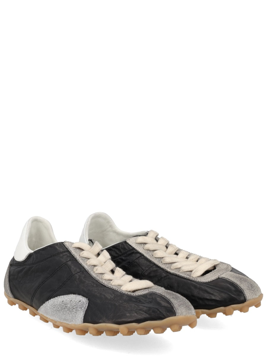 Maison Margiela Sneakers - Black | 5b55dae498bfc68e99fa7aaa5b39383d09178410