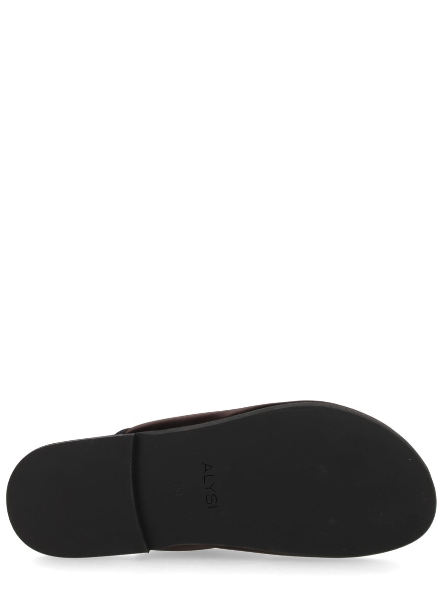 Alysi Flat Shoes - Brown | 96fd1d4d6d39c021a3152c1ae5e50327574cc7b1
