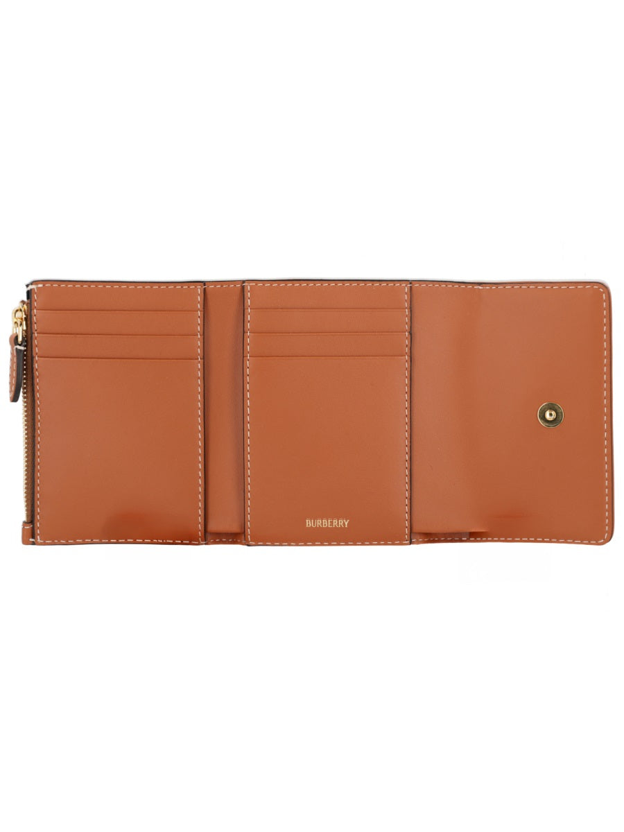 Burberry Wallets & Pures - Beige | f271aa4da2d1c3accad2a24ebfaf4cb1da16ae3a