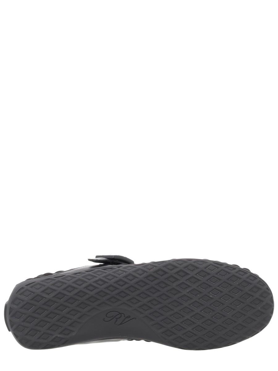 Roger Vivier Flat Shoes - Black | e70a83bffa6d66fda229c2d12b9c59cddd575100