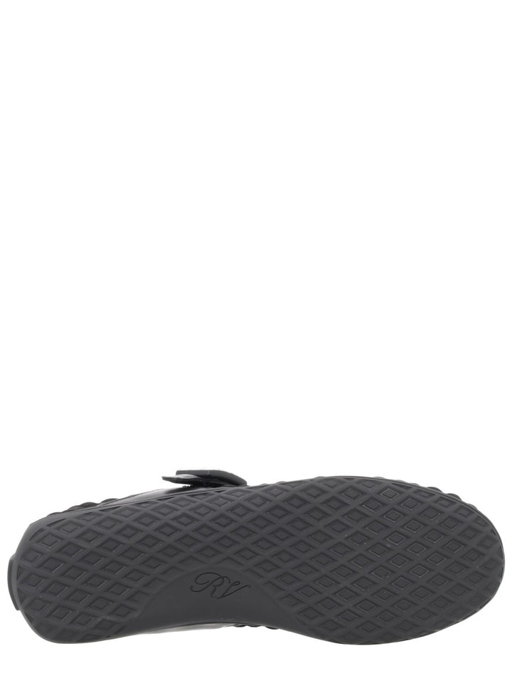 Roger Vivier Flat Shoes - Black | e70a83bffa6d66fda229c2d12b9c59cddd575100
