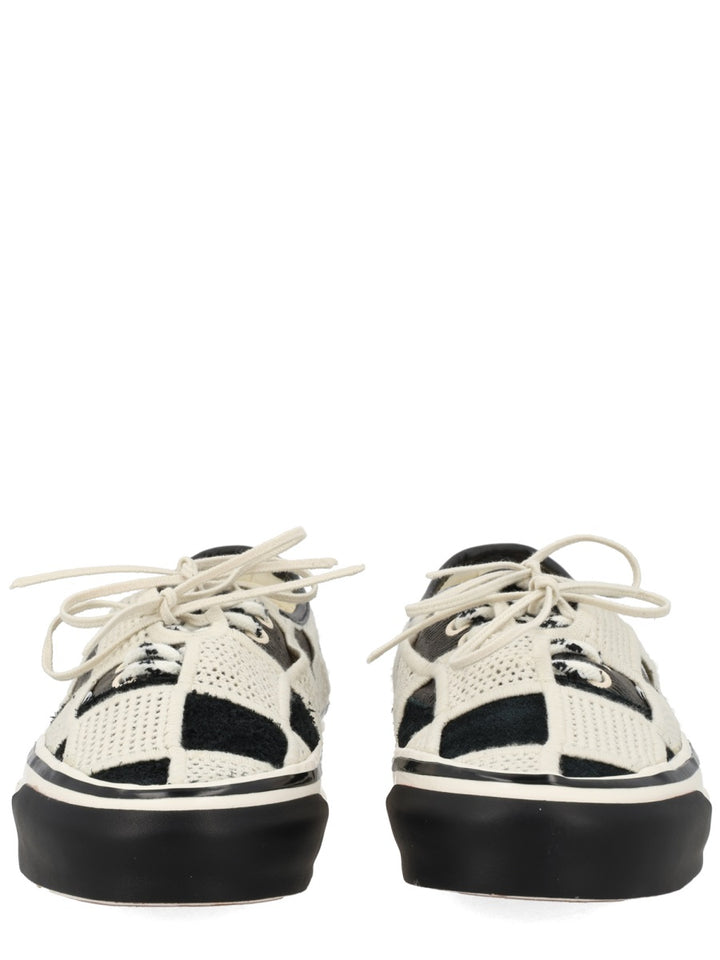 Vans Sneakers - Black | ea15ea96569cf10a27e7425c147f466856a5ea4c